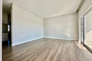 4 Bedroom Property for Sale in Flamingo Vlei Western Cape